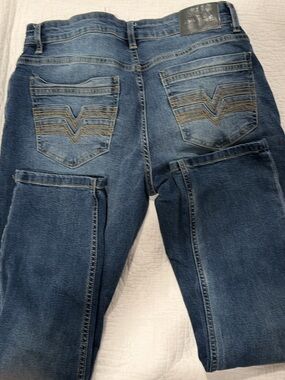 Cultura Athletic fit Men's Blue Denim Jeans - Classic Straight Fit